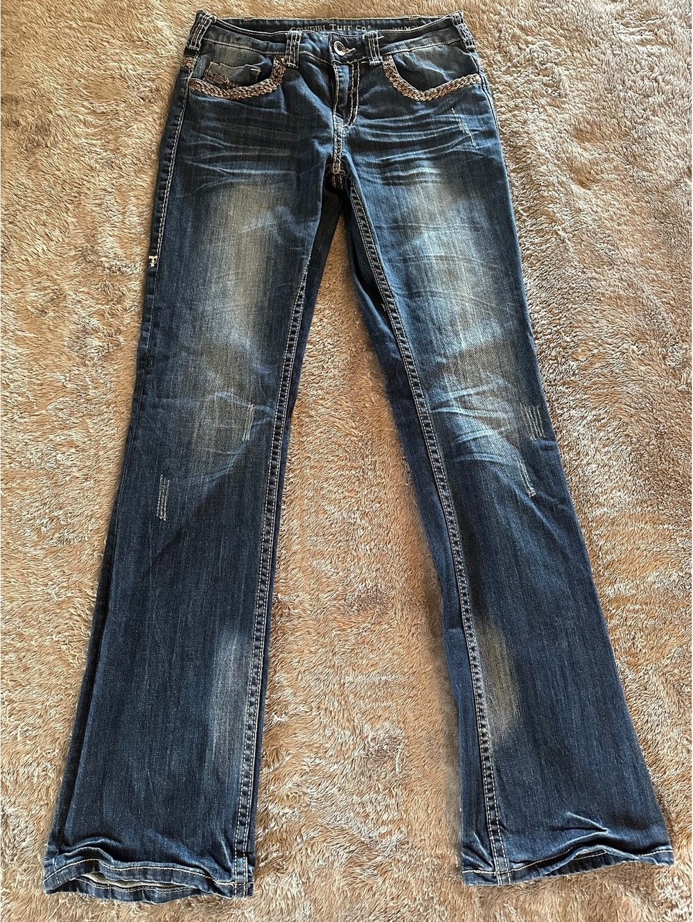 Cowgirl Tuff Co. "Wild & Wooly Rides Again" Bootcut Jeans – W29 x L35